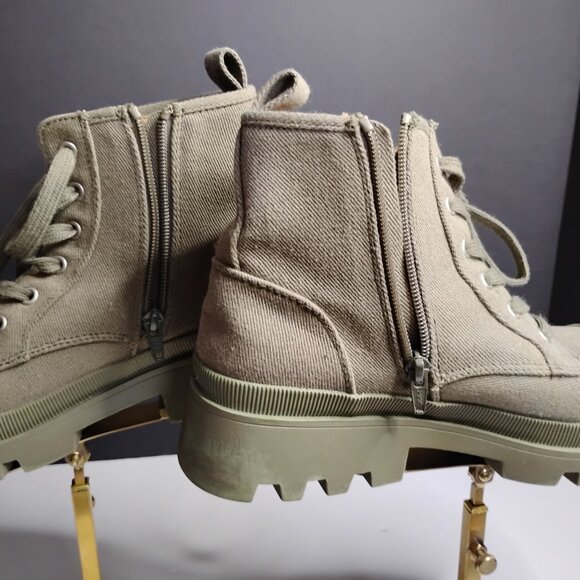 Universal Threads Women's Teagan Style Combat Boots Size 8 - Picture 10 of 14